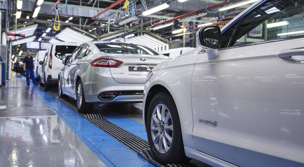 Ford Mondeo HEV już w produkcji