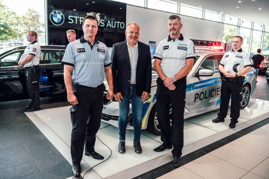 BMW 540i xDrive Touring czeskiej policji