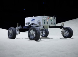 Kosmiczny Nissan z technologią e-4ORCE. Czy to space marketing?