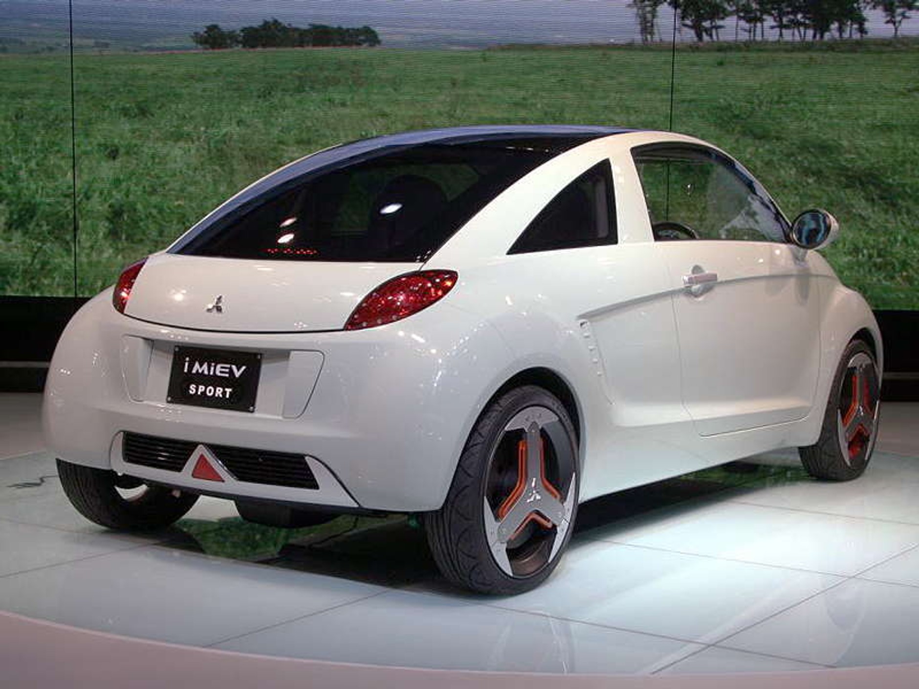 Tokio Motor Show 2007: druga tokijska fotogaleria nowości i prototypów (wideo)