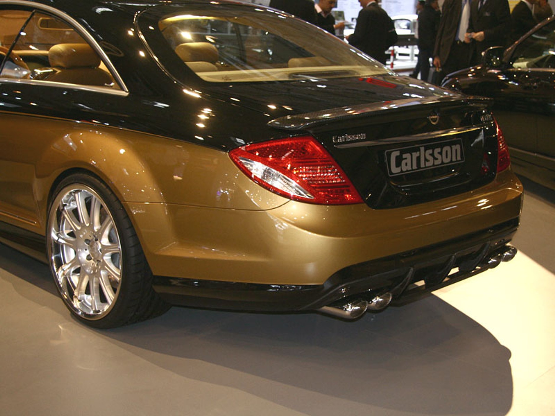 Essen Motor Show 2007: Carlsson Aigner CK65 RS Eau Rouge – dwukolorowy luksus