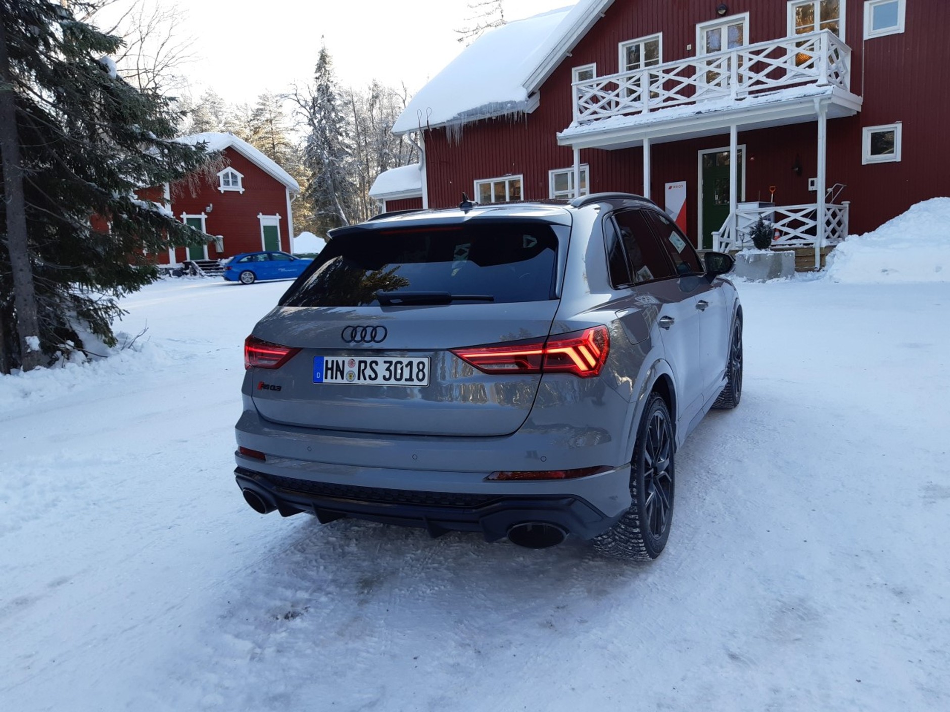 Audi RS Q3 – test na lodzie