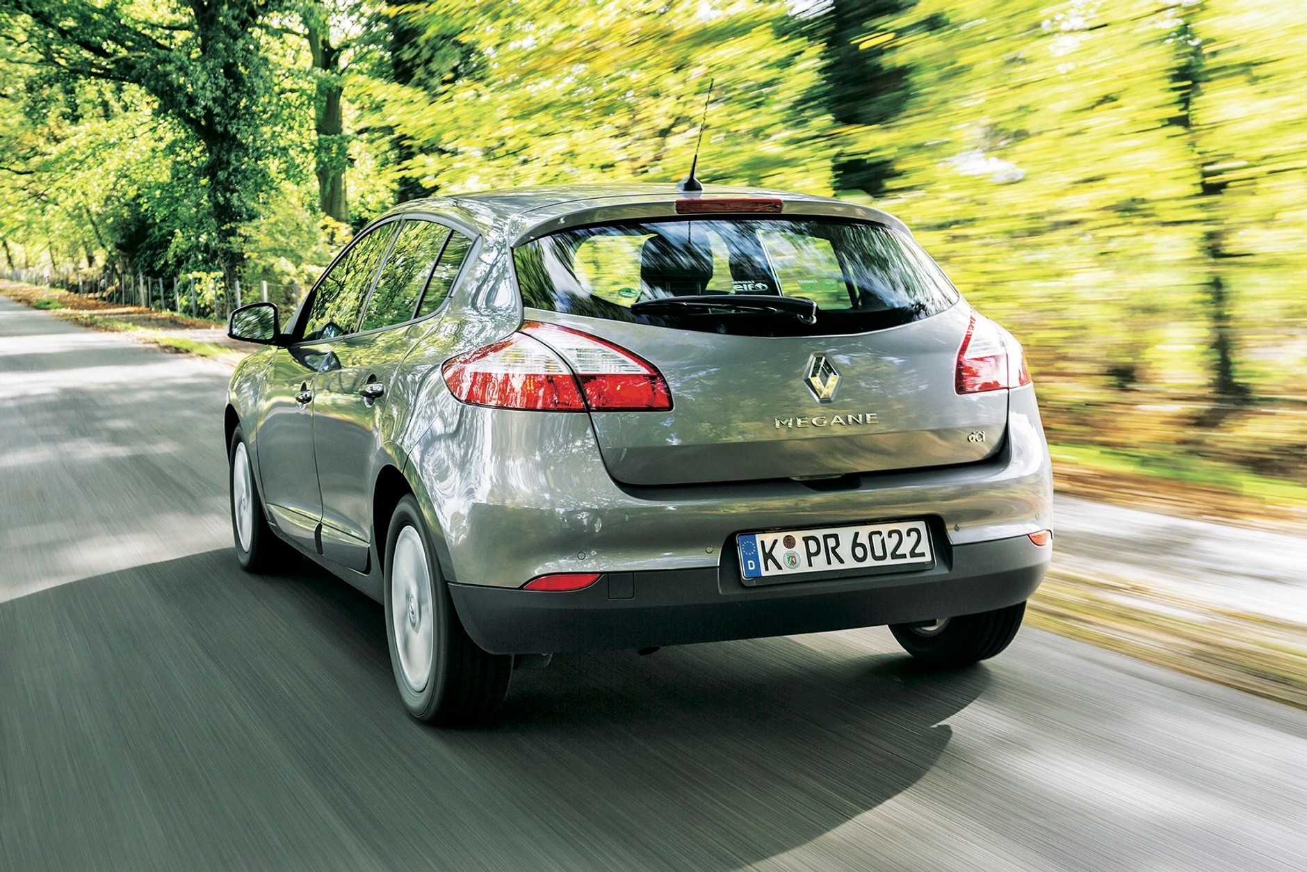 Nissan Pulsar kontra Hyundai i30, Renault Megane i Seat Leon