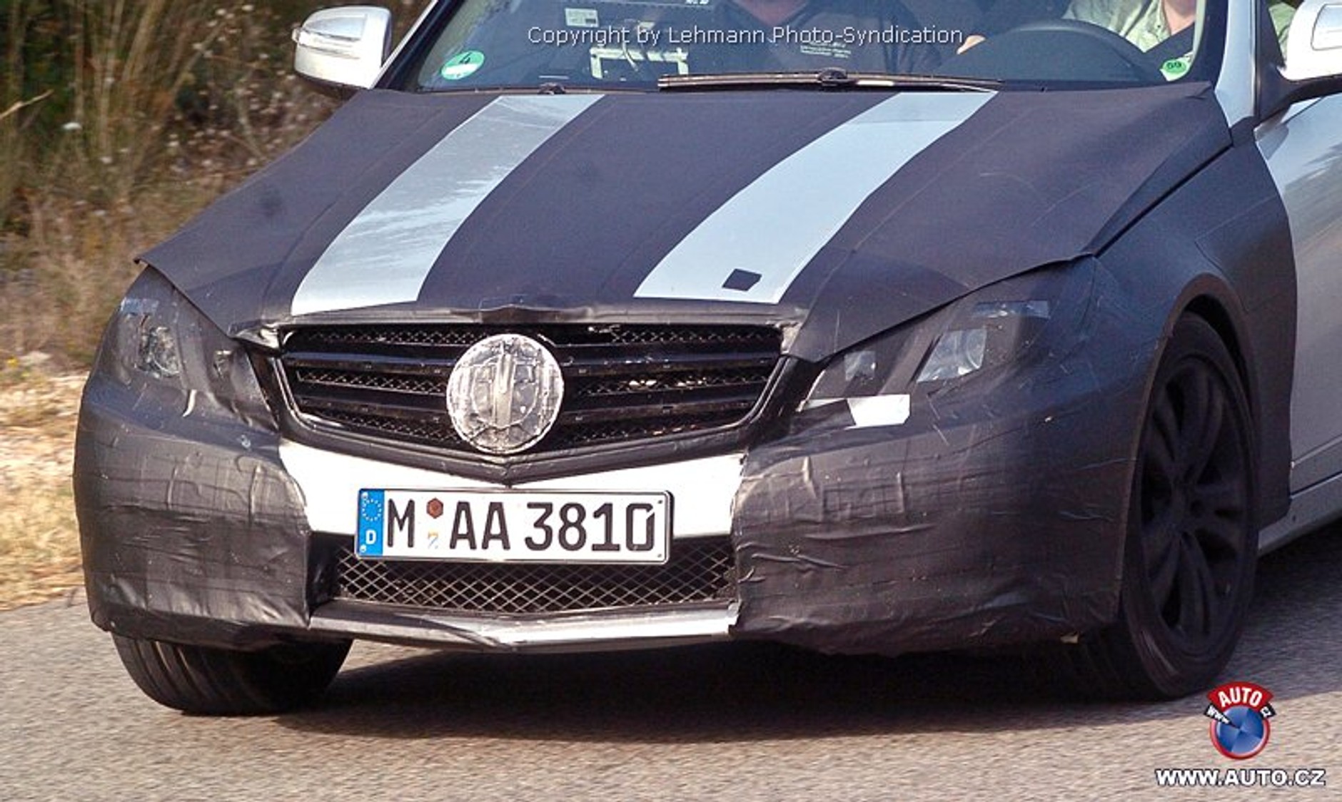 Zdjęcia szpiegowskie: Nowy Mercedes-Benz CLK – konkurent BMW 3 i Audi A5