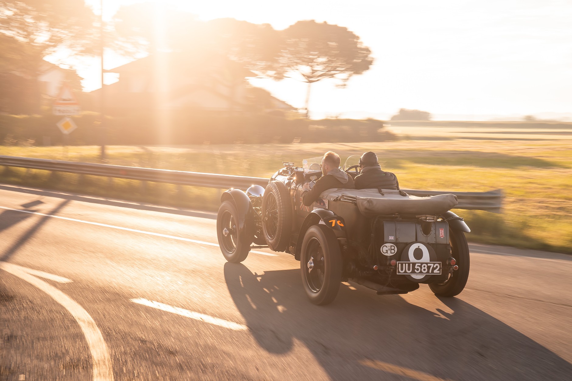 Bentley wskrzesza legendę z lat 20-tych – wyścigowego Bowl'era
