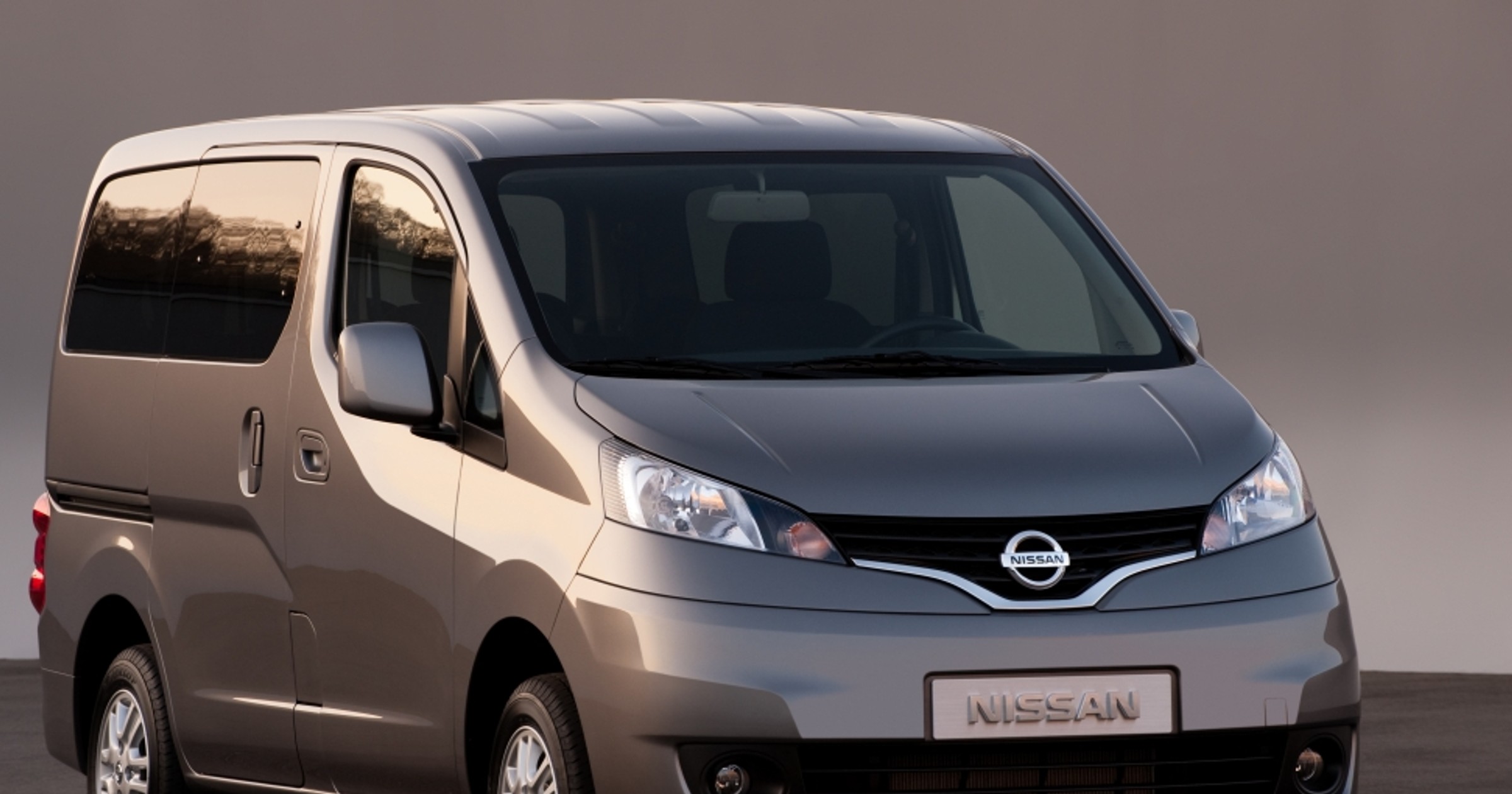 Nissan NV200 - Van roku 2010