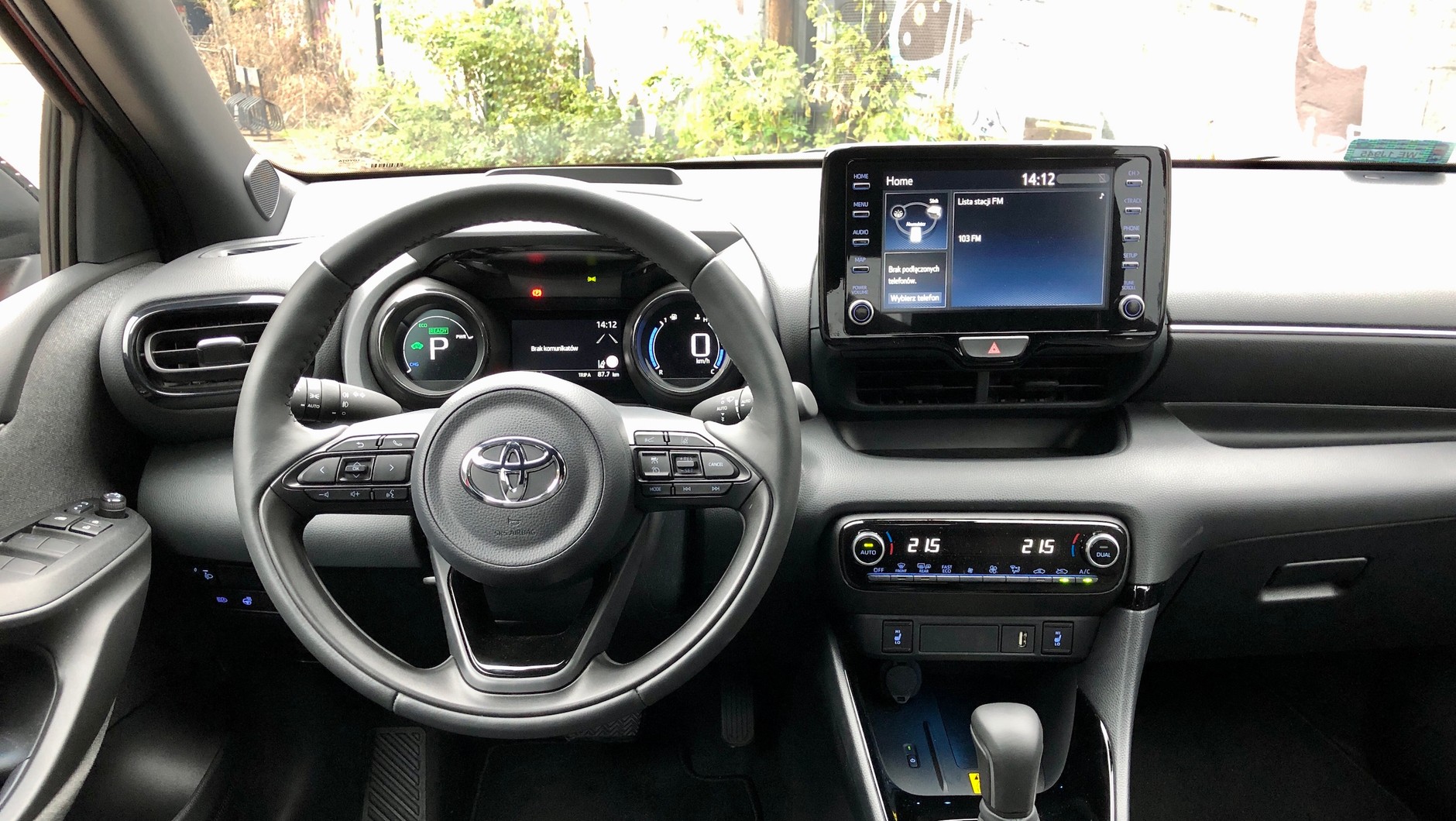Nowa Toyota Yaris 1.5 Hybrid Premiere Edition
