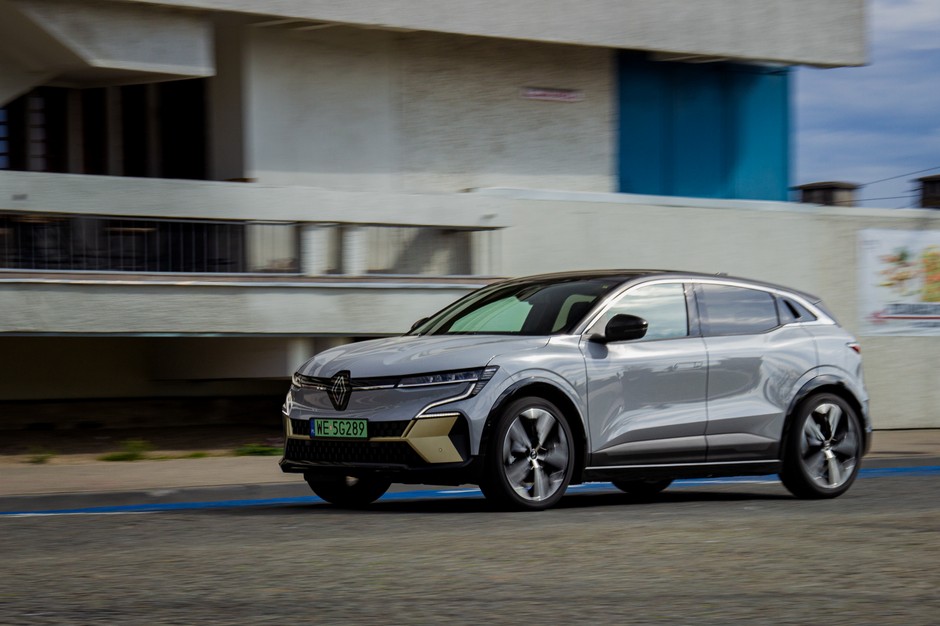 Renault Megane E-Tech elektryczny