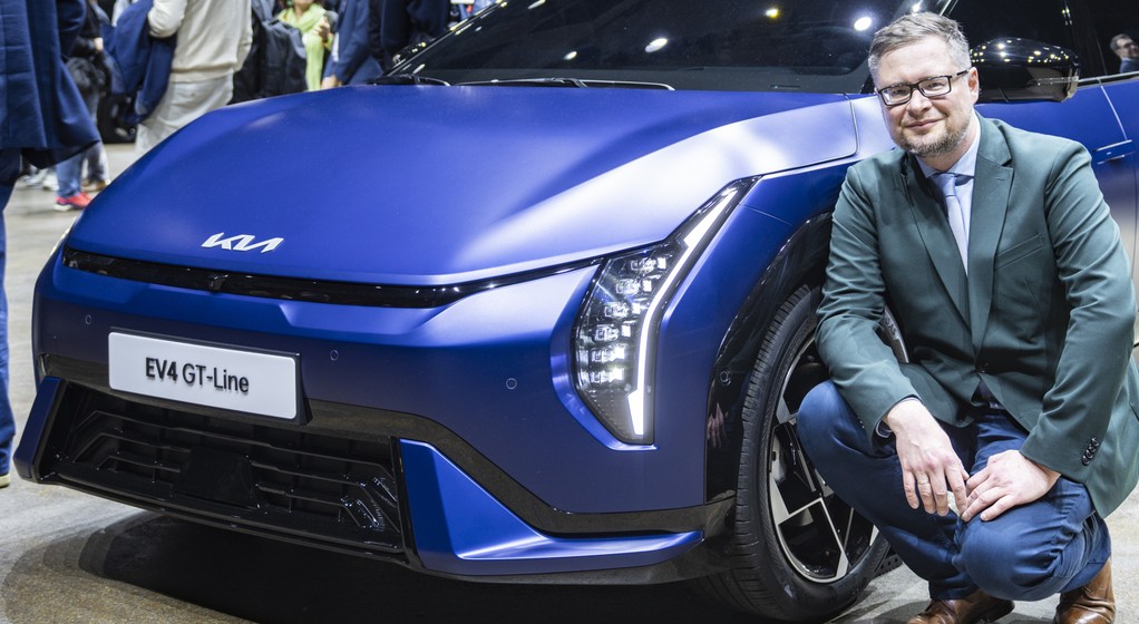 Kia EV4