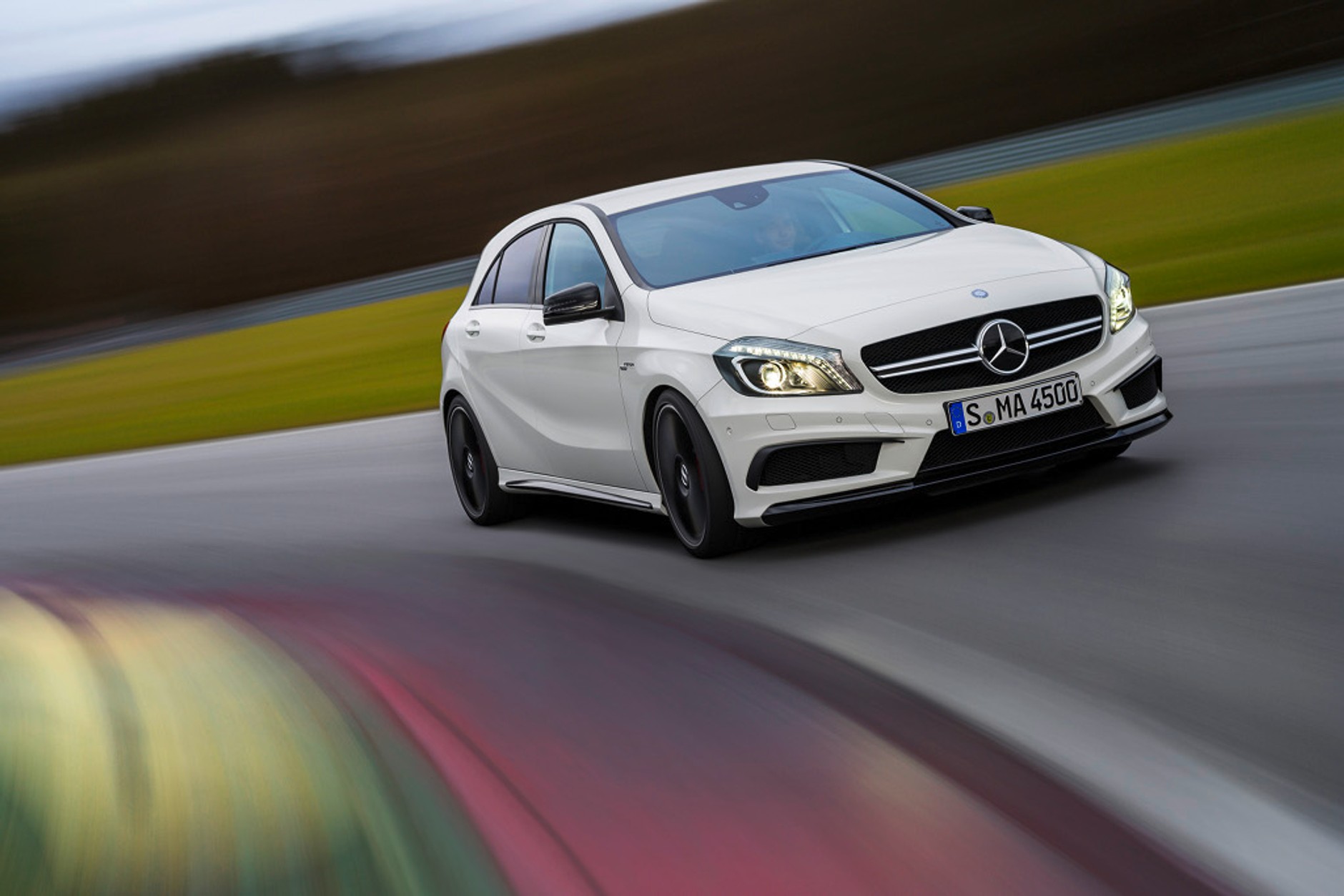 Mercedes-Benz A45 AMG ma 360 KM