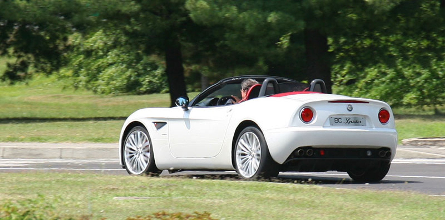 Alfa Romeo 8C Spider: pierwsze wrażenia z jazdy