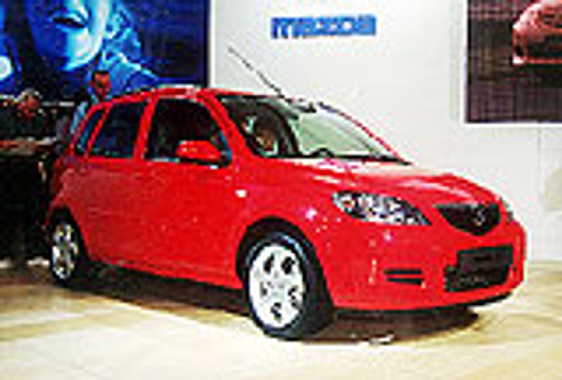 81. salon samochodowy w Paryżu