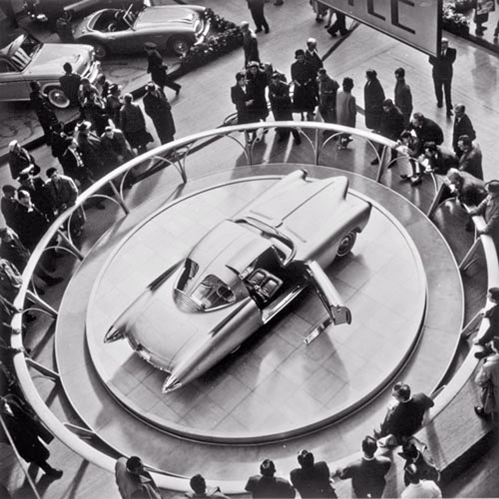 GM zaprezentuje w Pebble Beach samochody z wystawy Motorama (fotogaleria)