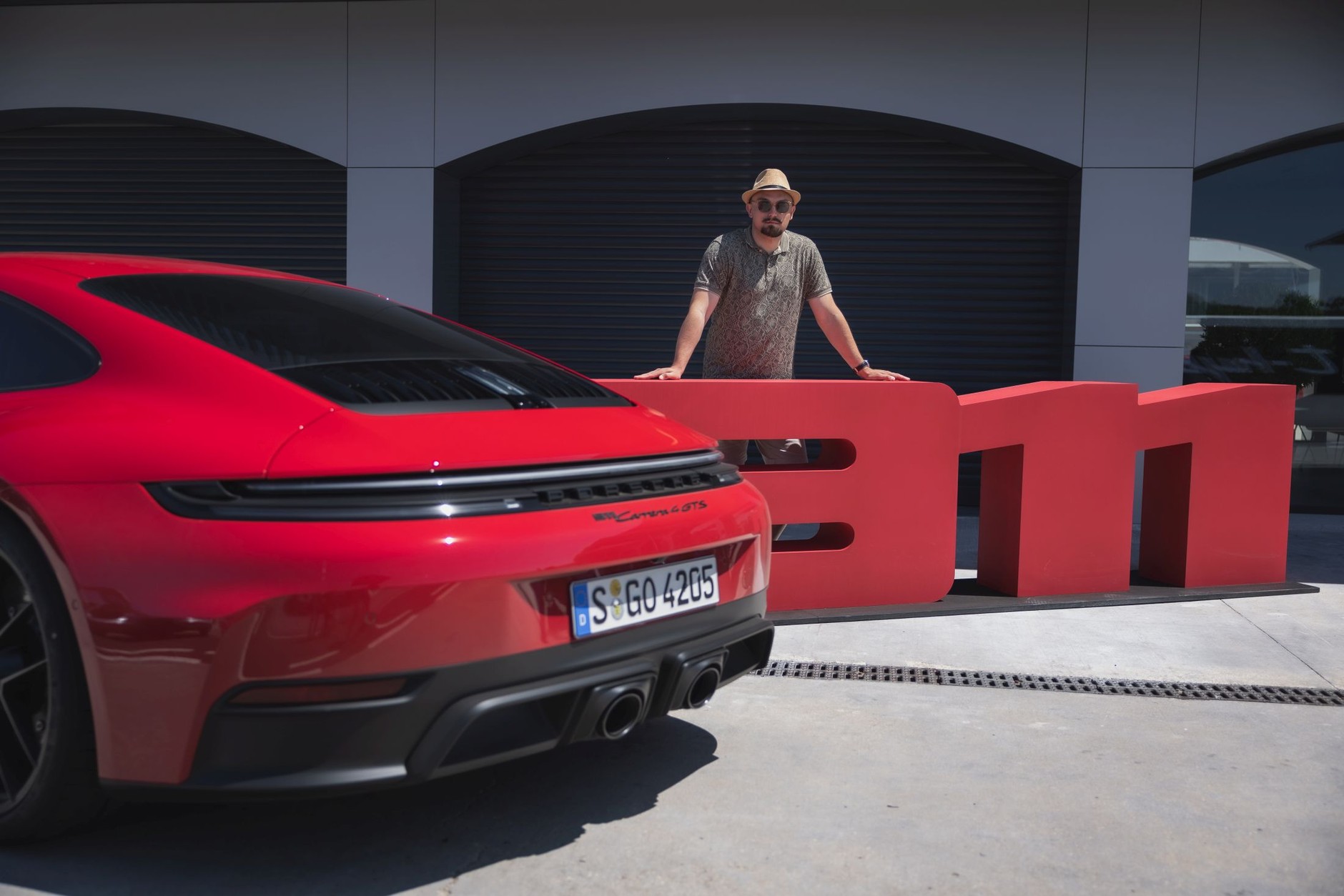 Porsche 911 Carrera 4 GTS