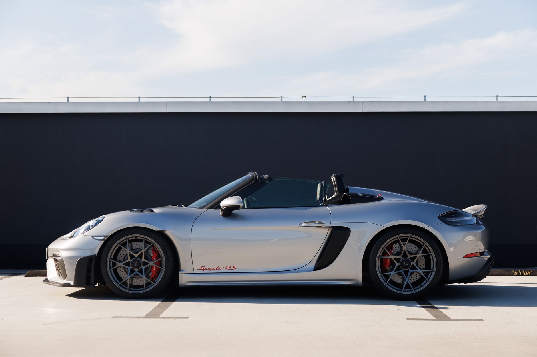 2025 Porsche 718 Spyder RS
