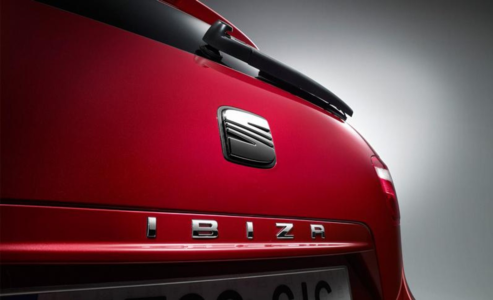 Genewa 2010: SEAT Ibiza ST – nowe kombi  rodzinie (galeria)