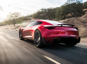 Tesla Roadster znowu opóźniona. Tym razem z powodu modnej wymówki