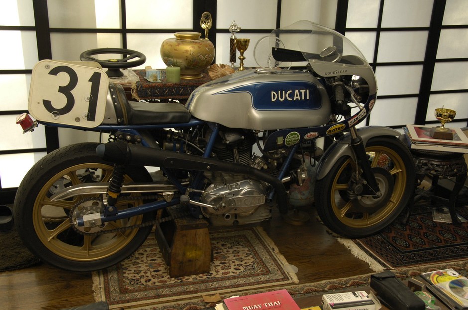 Ducati 750SS