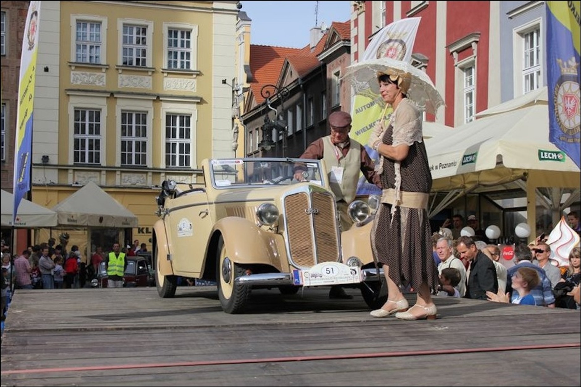 Rajd pojazdów zabytkowych w Poznaniu
