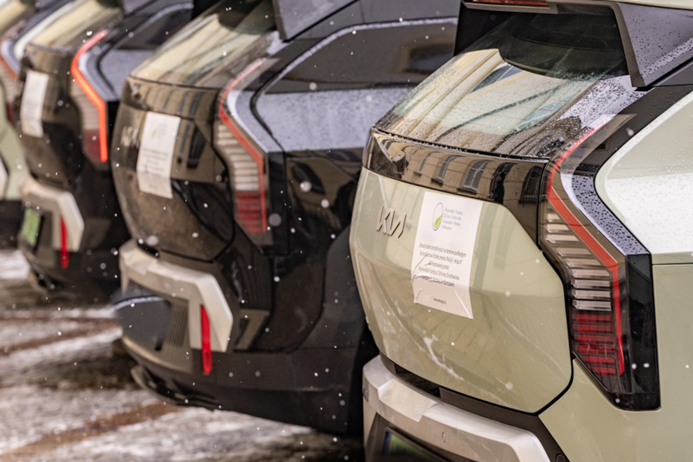 Stołeczna policja dostała nowe radiowozy. Są nieoznakowane. Prawie