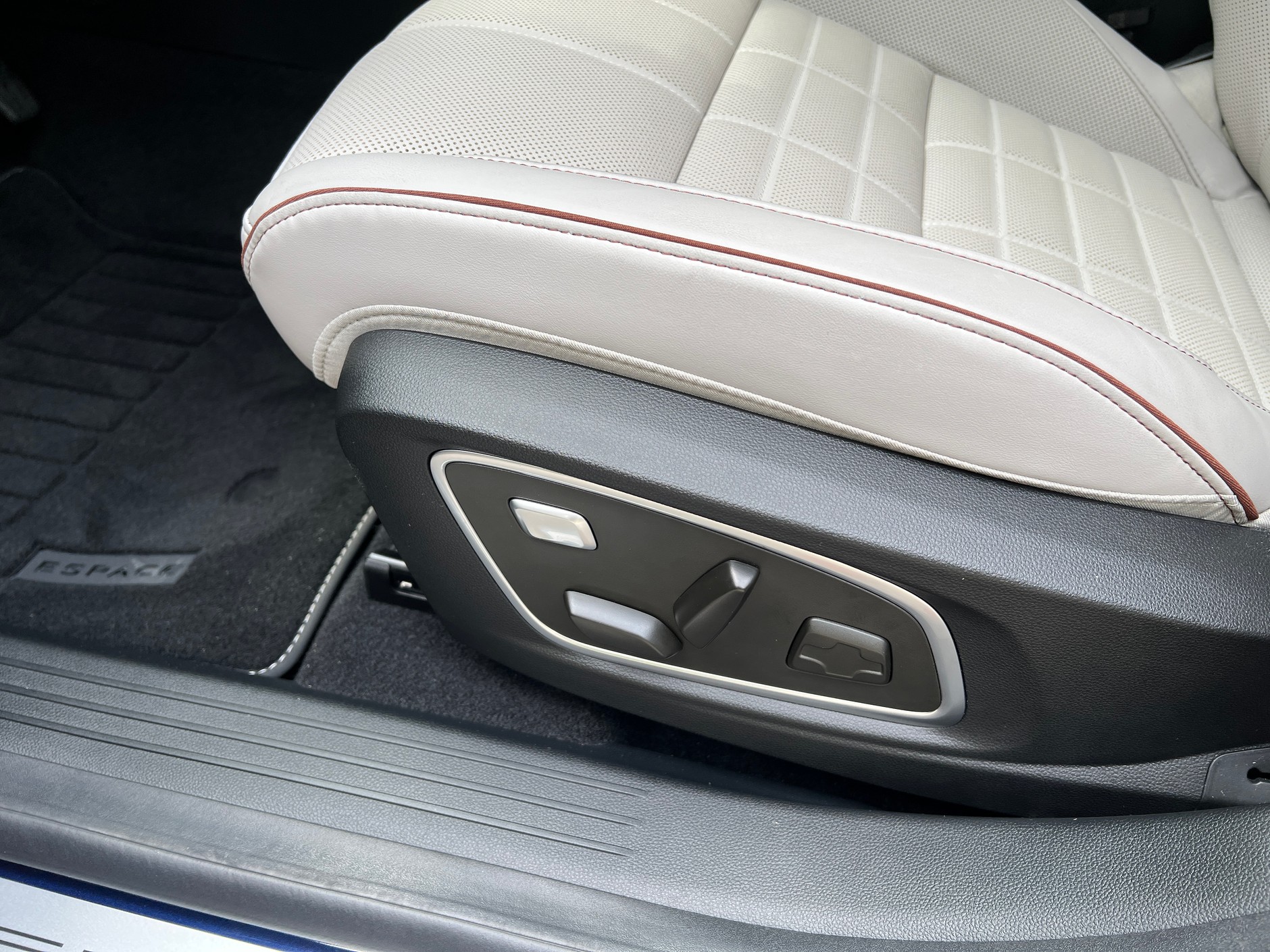 Renault Espace 6. generacji (2023)