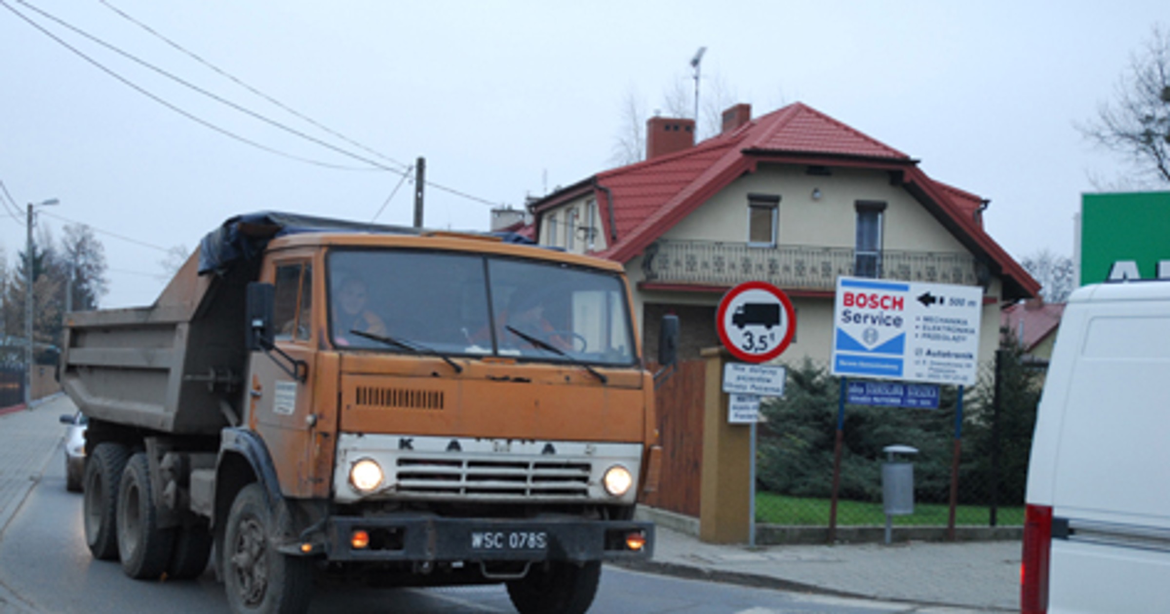 Duży może więcej?