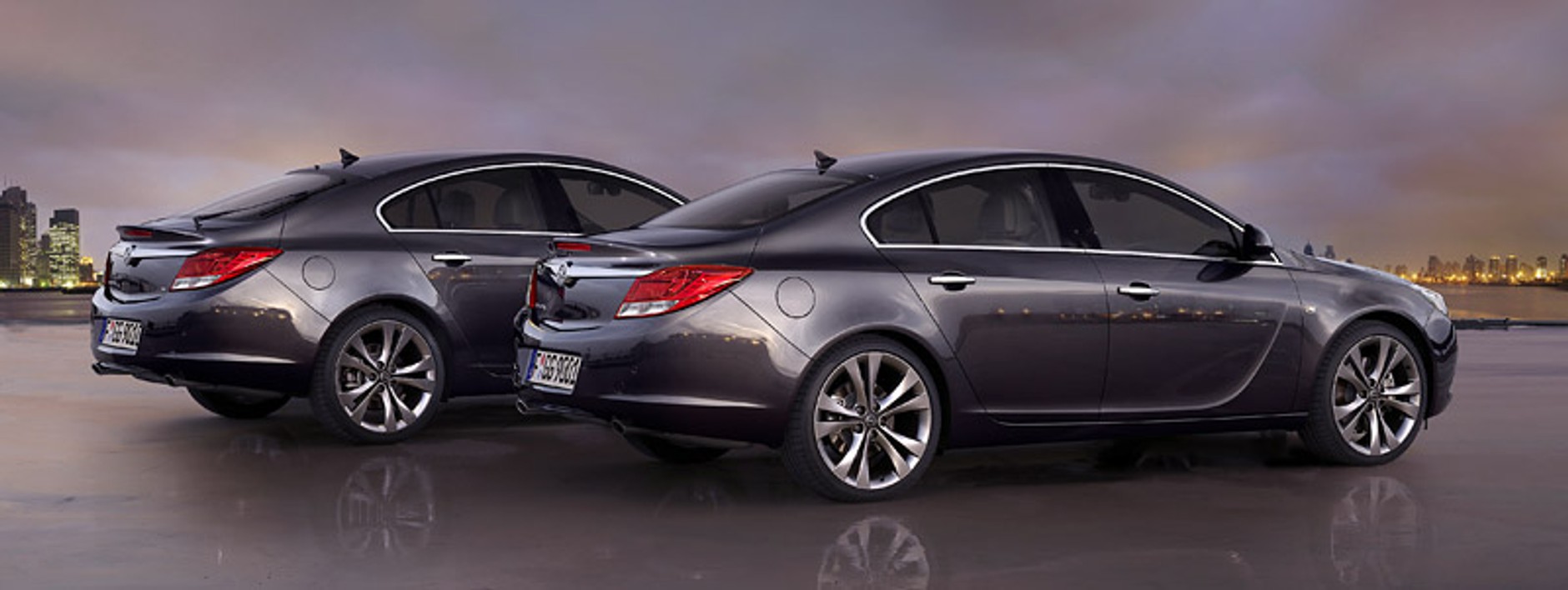 Opel Insignia: podwójna premiera w Londynie