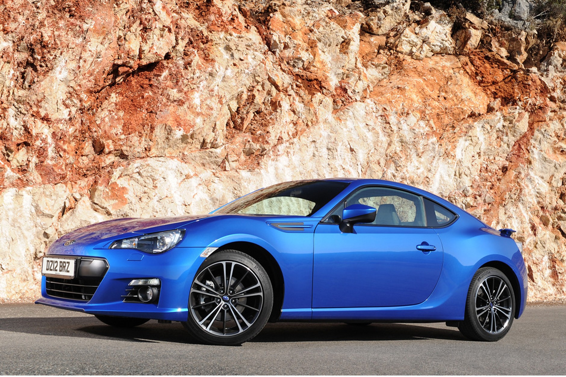 Subaru tańsze od Toyoty