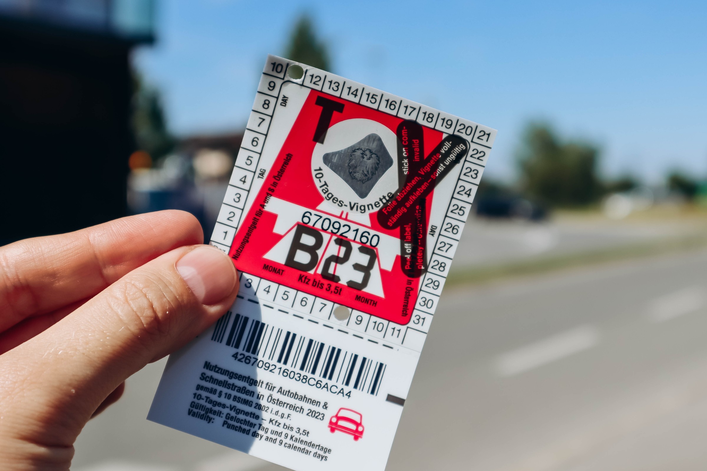 Koniec nalepek autostradowych w Austrii. Nie ma się co cieszyć, kasę i tak wezmą