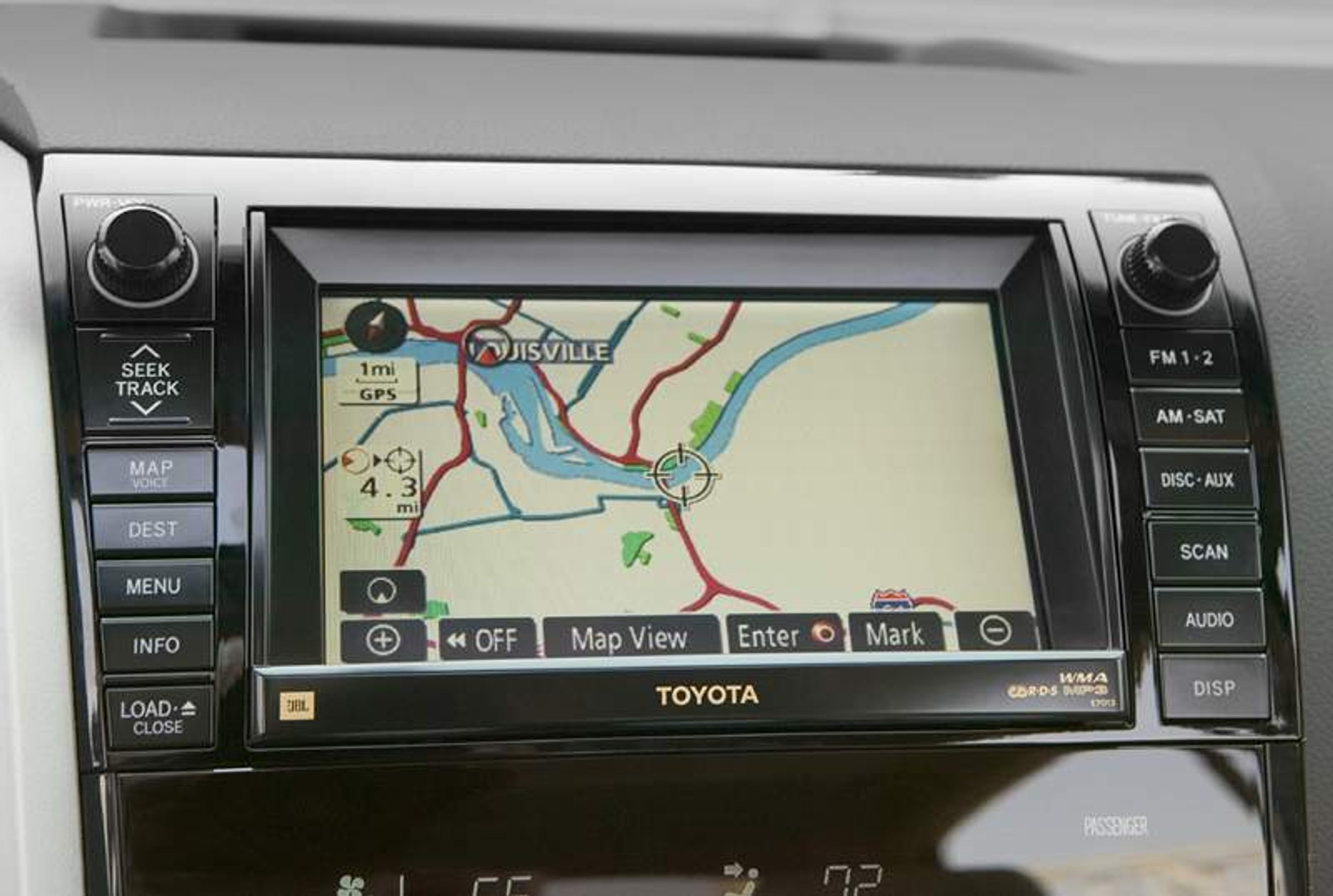 Toyota Tundra Long Bed: na jelenie i do pracy