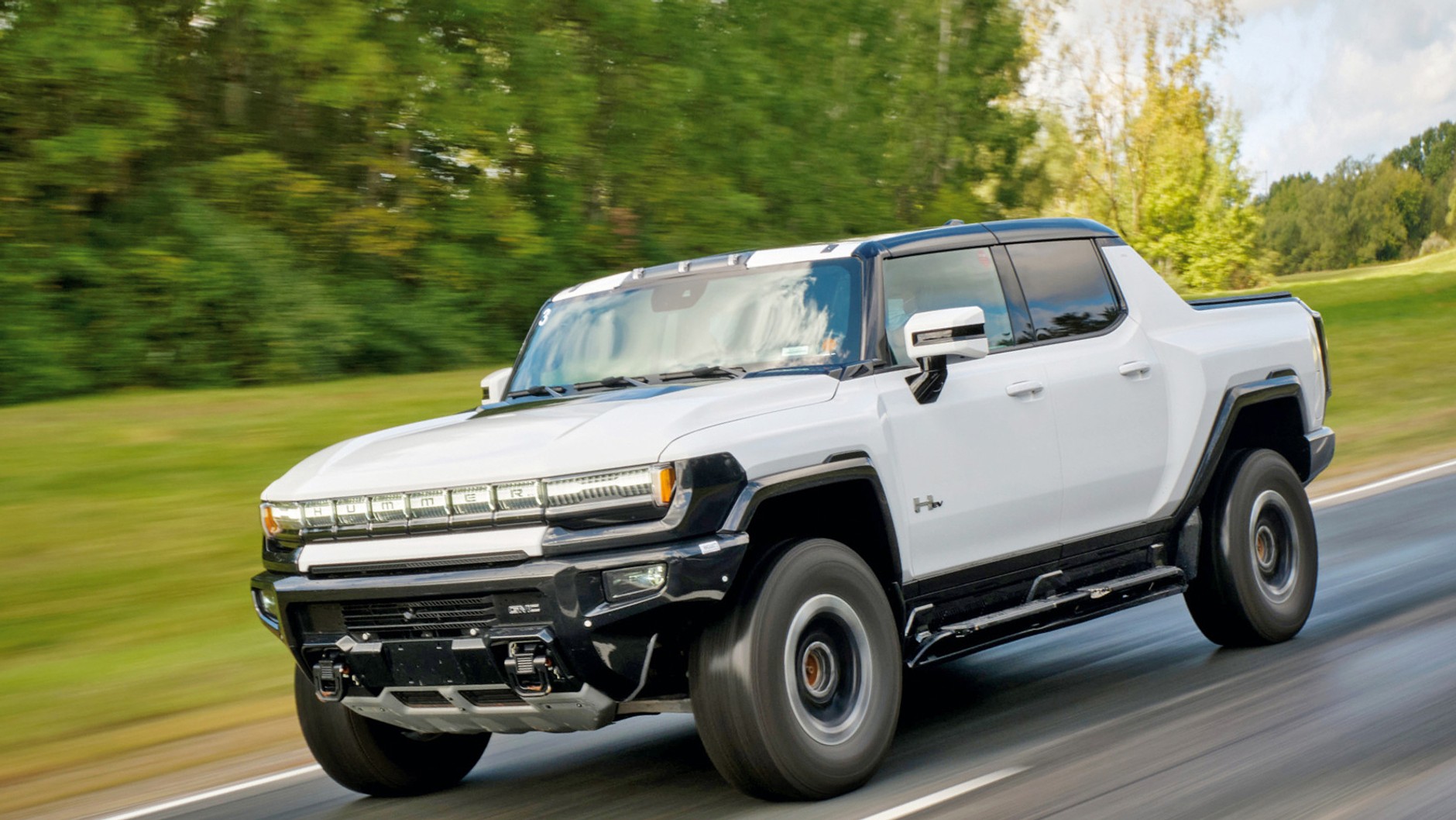 Hummer EV, moc 1000 KM, zasięg 532 km, cena od 110 295 dolarów plus podatki