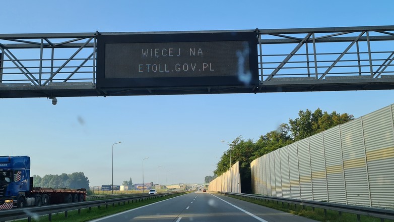 System opłat E-TOLL