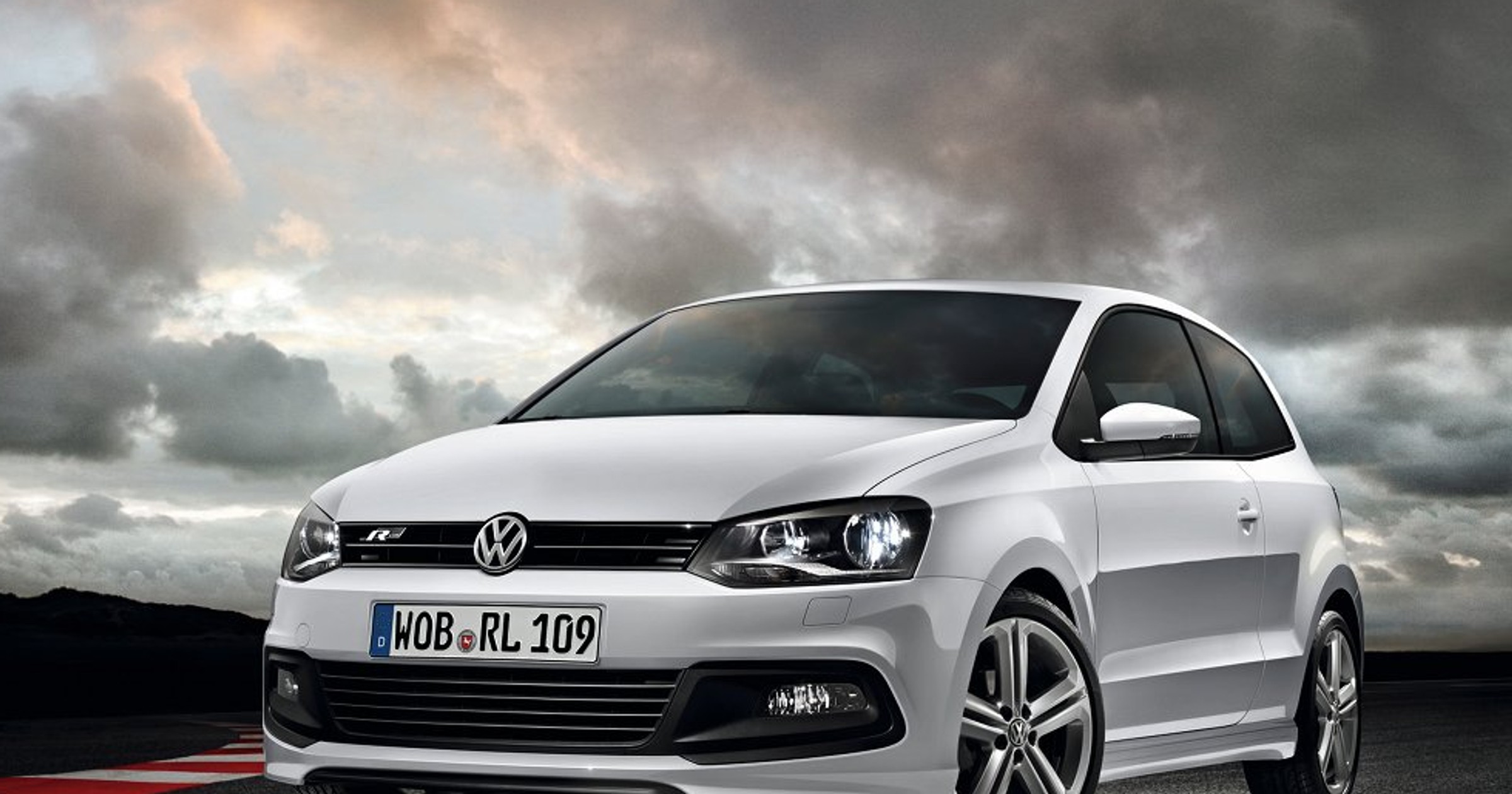 VW Polo R-Line i Passat Exclusive
