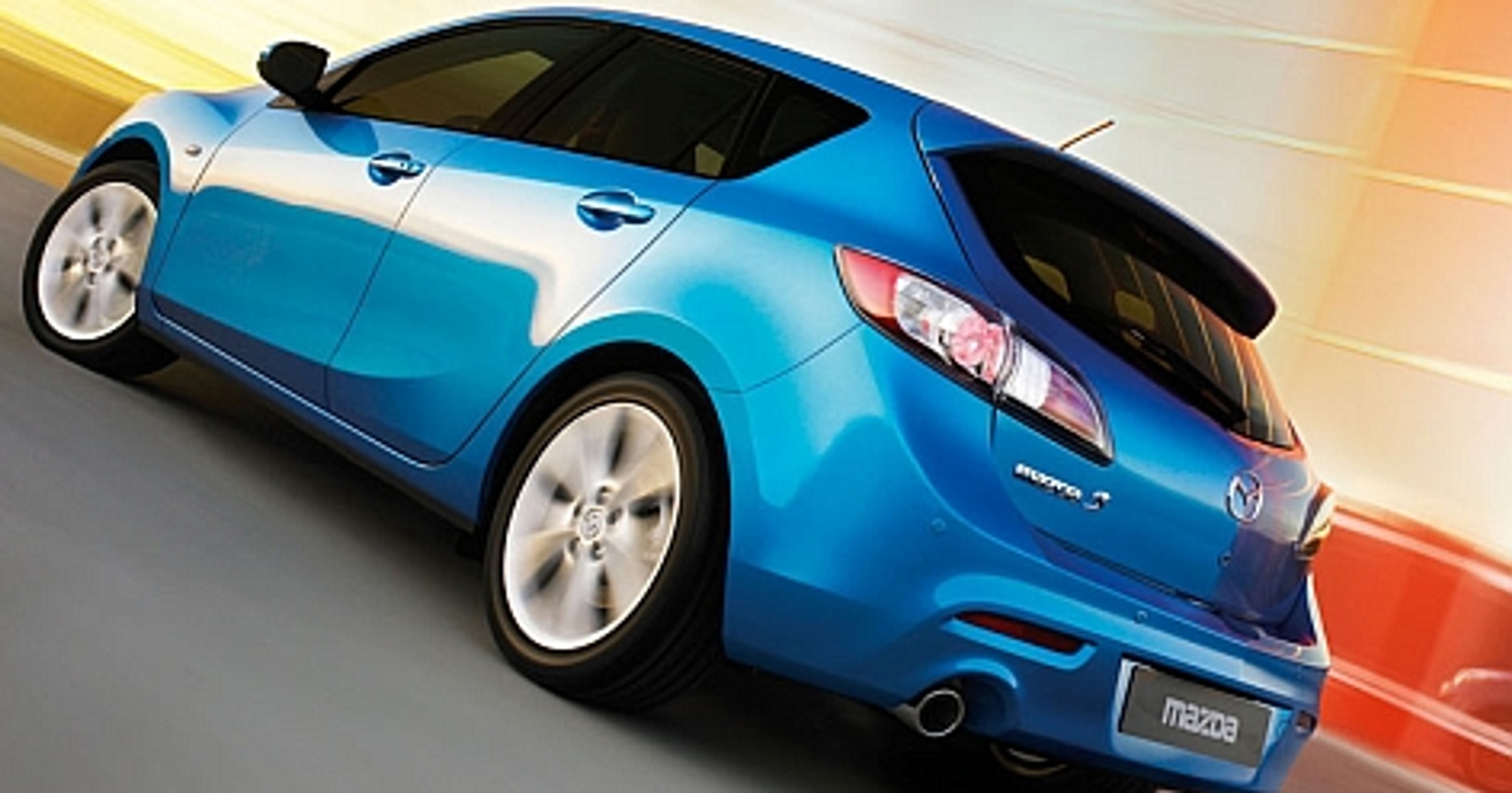 Mazda 3 hatchback, sportowa i bezpieczna prosto z Japonii