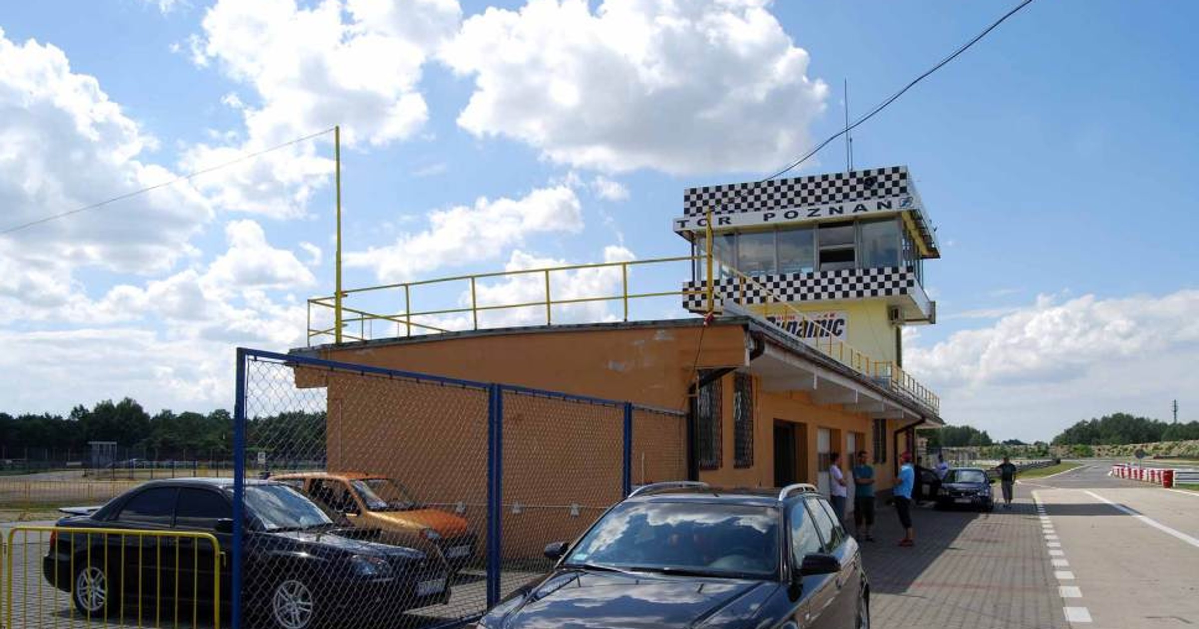 Dzień Automobilisty - Zapraszamy kierowców 28 lipca na Tor "Poznań"