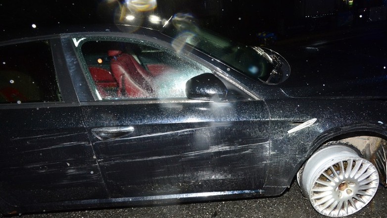 Jechała samochodem bez jednej przedniej opony