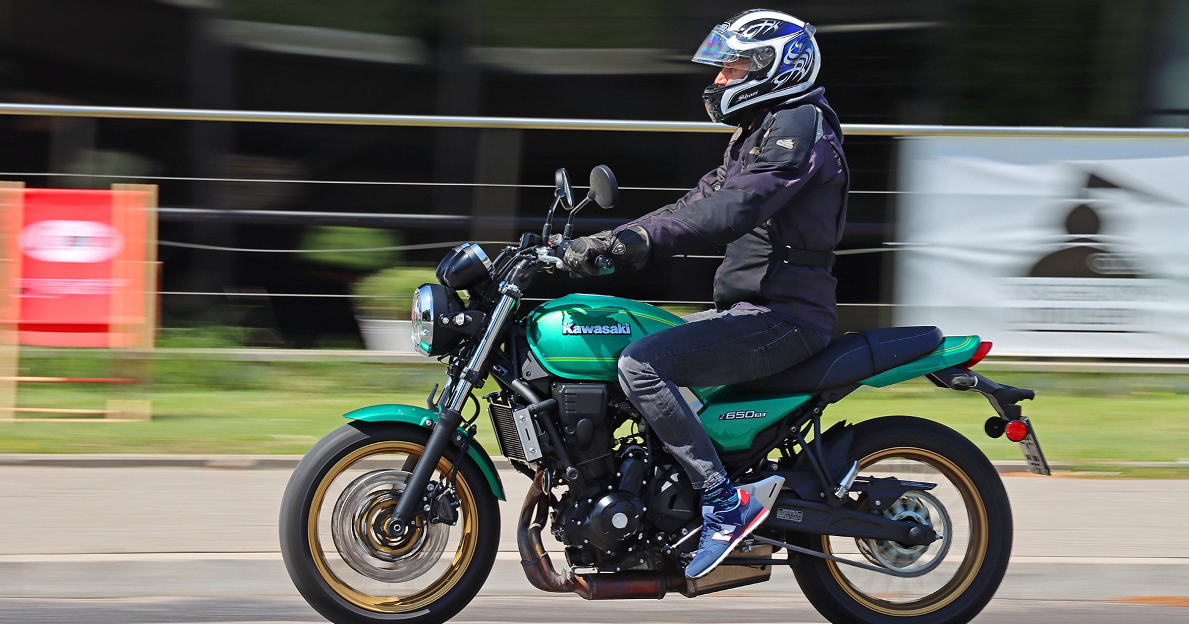 Kawasaki Z650RS 2022 1. generacja