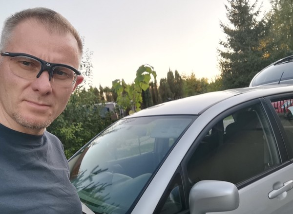 Pojechaliśmy kupić "jezdne" auto za mniej niż 10 tys. zł. Oto efekt. Ładne?