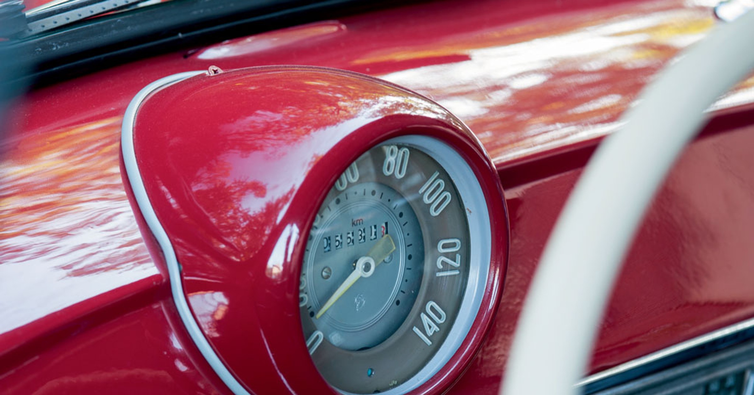 Syrena 100 - klasyk który zmienił historię