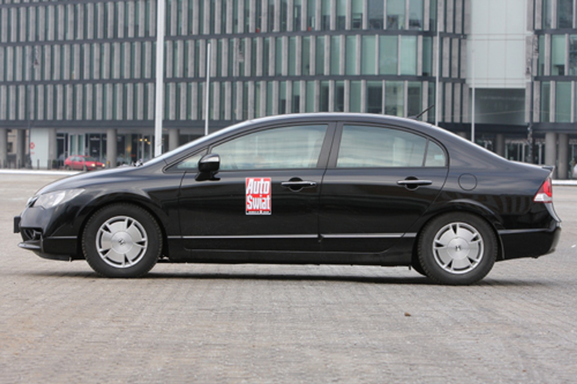 Honda Civic hybrid - Gdyby nie wysoka cena...