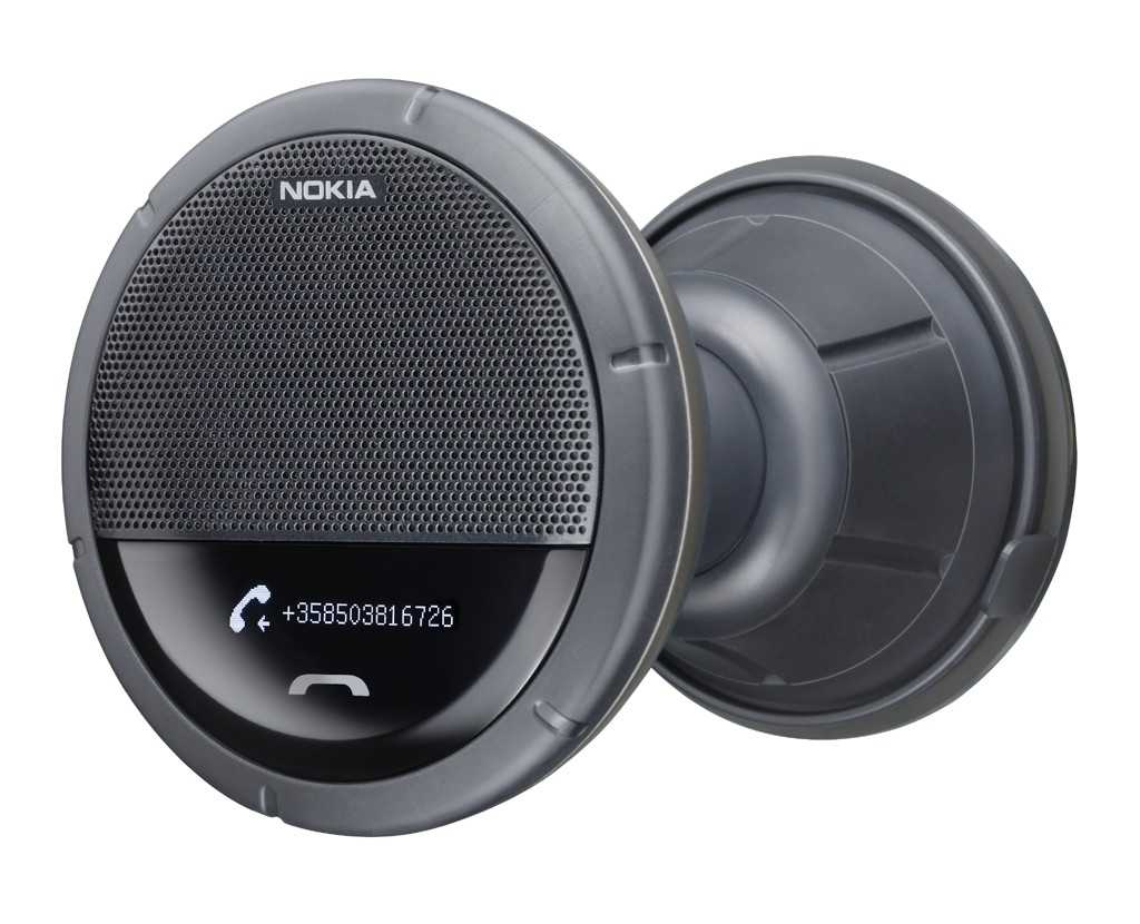 Telefon w aucie - Zobacz jak wybrać odpowiedni zestaw głośnomówiący