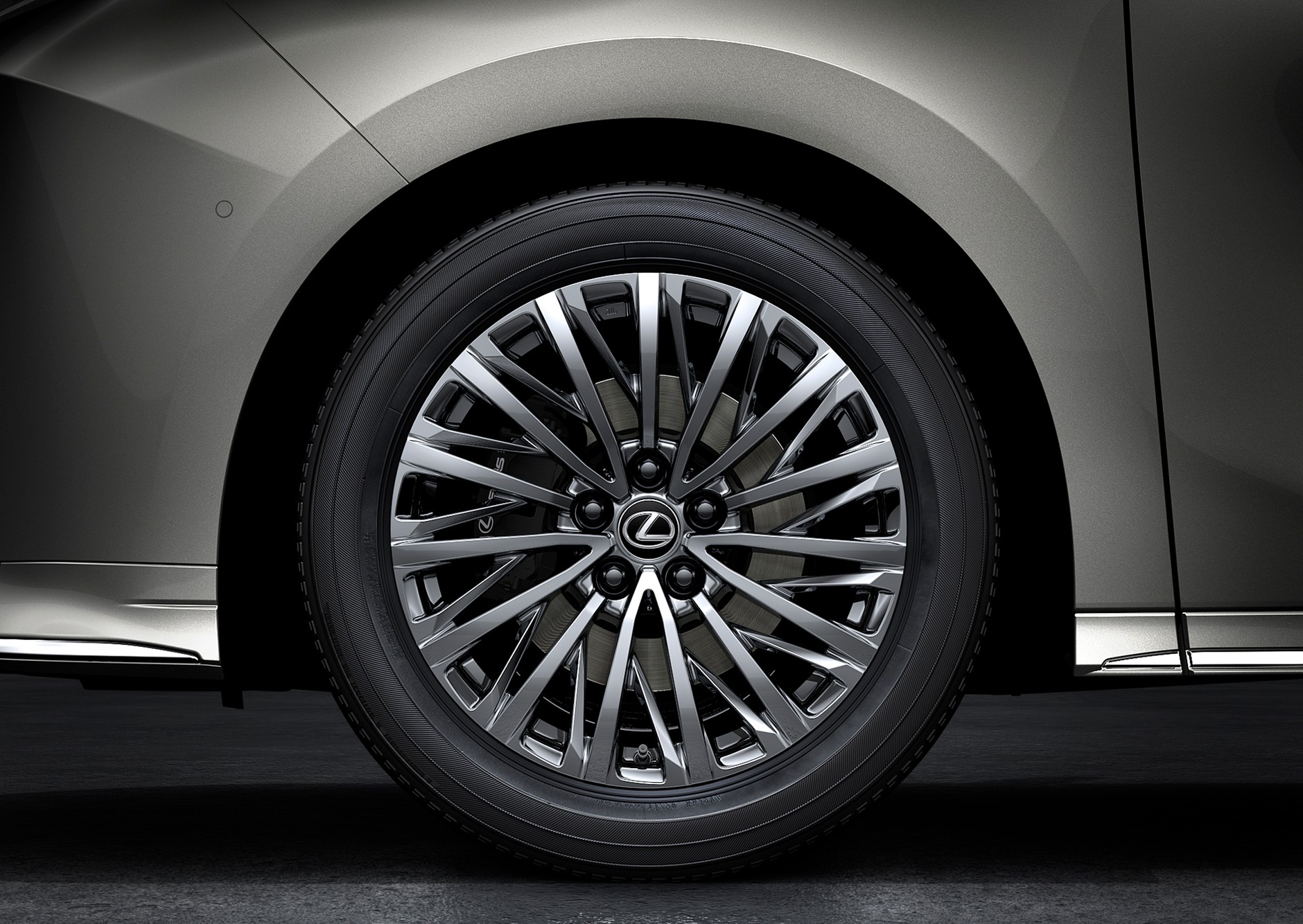 Lexus LM 350h. Ekskluzywny van z Azji debiutuje w Europie