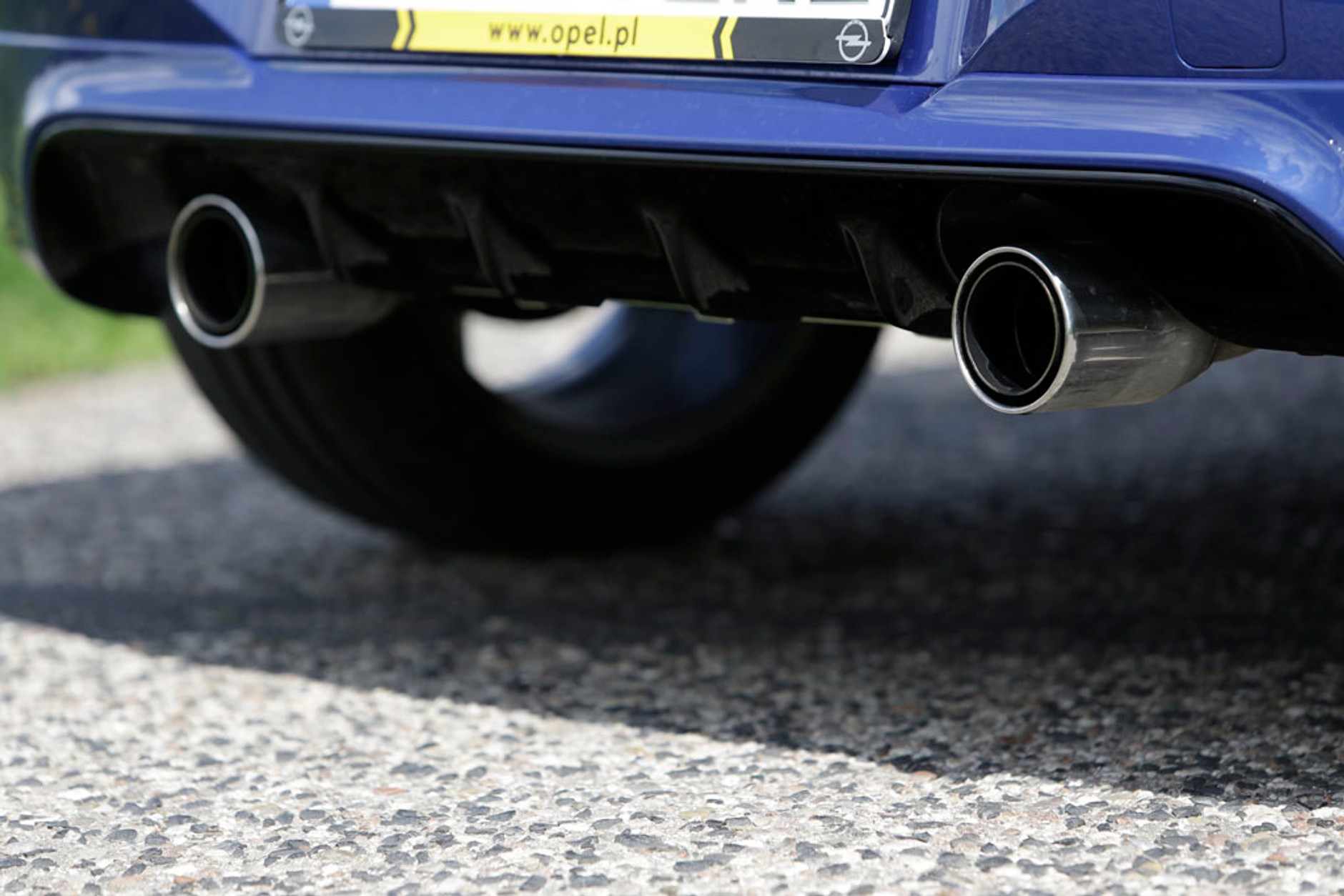 Opel Corsa OPC - zawstydza większą siostrę