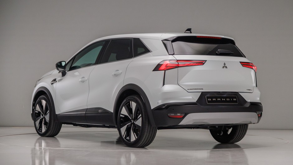 2025 Mitsubishi Grandis
