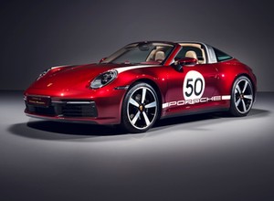 Porsche 911 Targa 4S Heritage Design Edition - w duchu klasyki