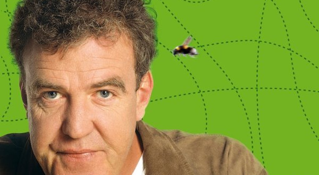 Jeremy Clarkson na okładce książki "Doprowadzony do szału"