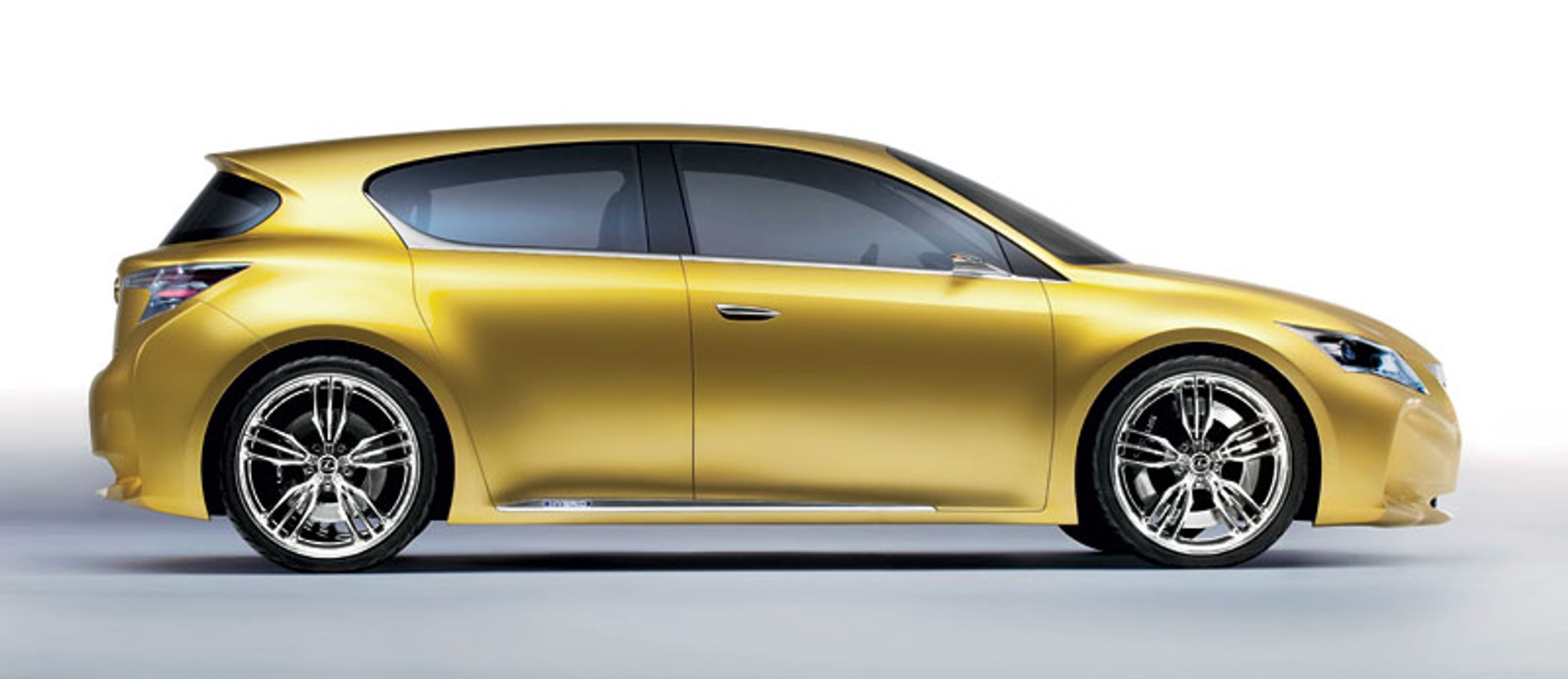 Lexus LF-Ch - lexusowy kompakt