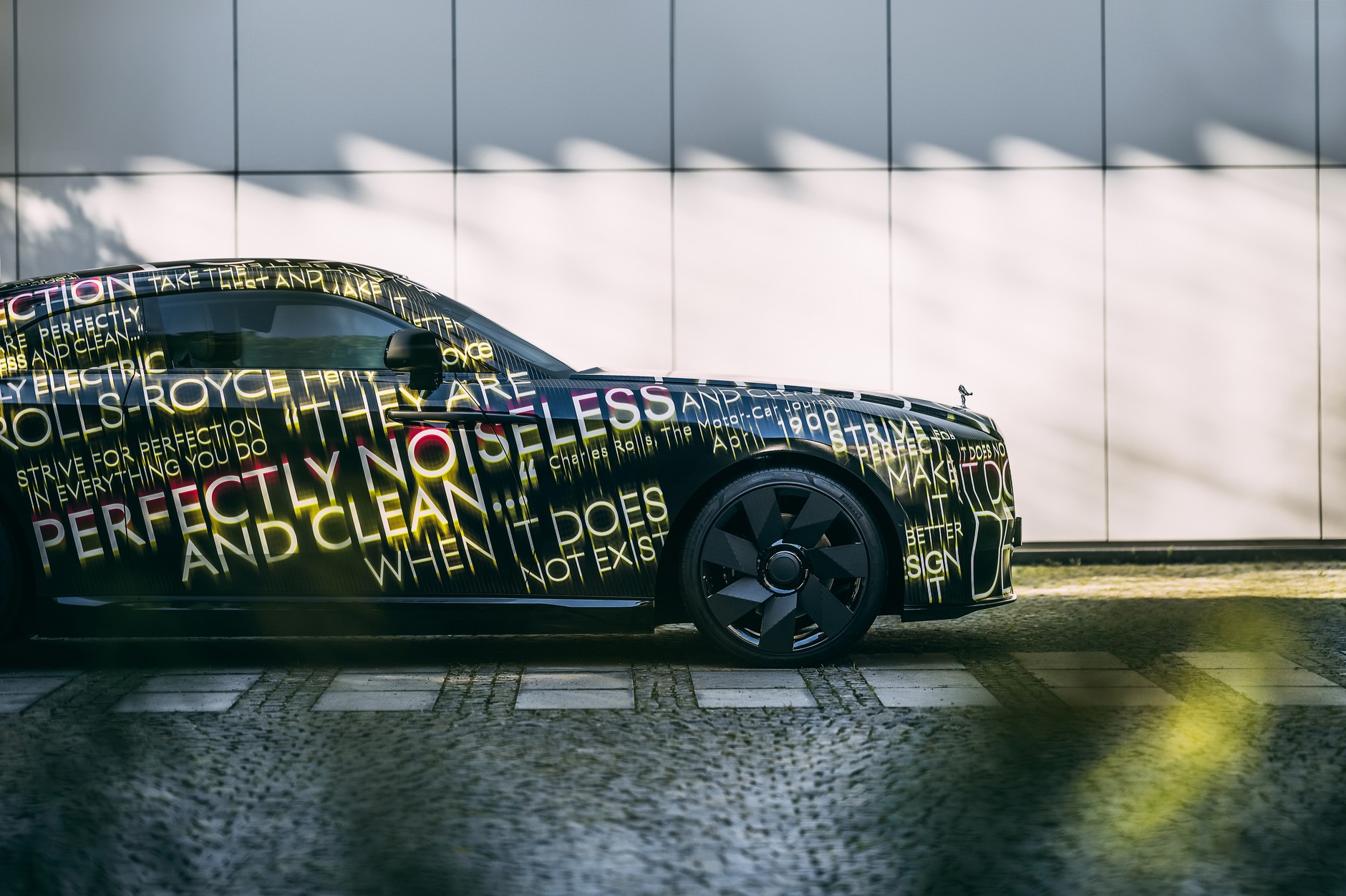Elektryczny Rolls-Royce Spectre