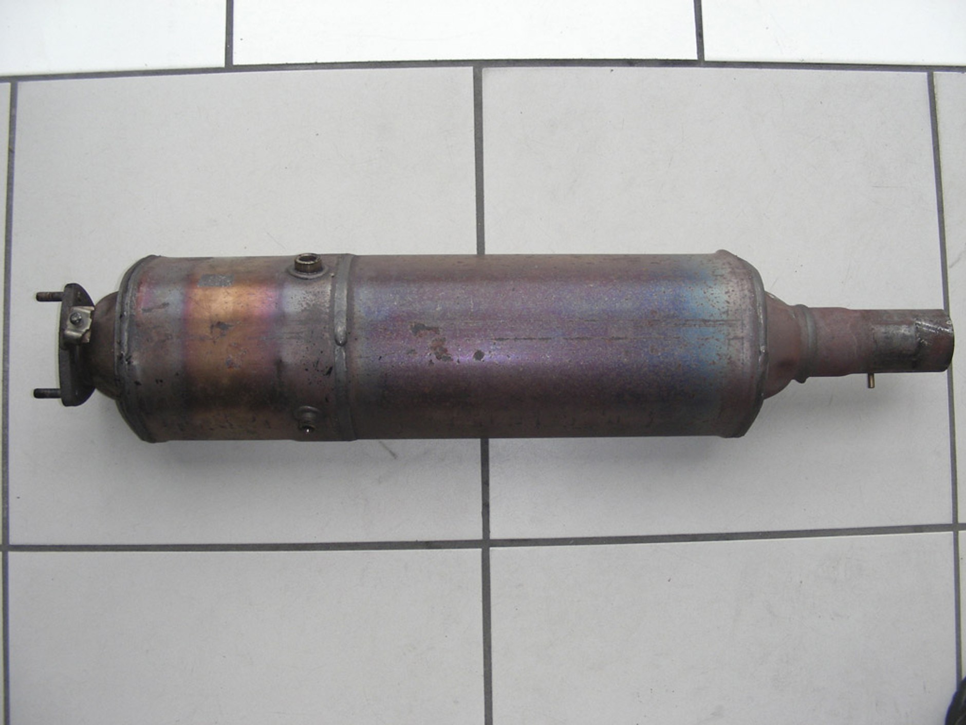 Co się psuje w nowych autach? Czy przejadą bezawaryjnie 100 tys. km