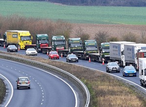 Wielka Brytania sprawdza przygotowanie Dover na "twardy brexit"